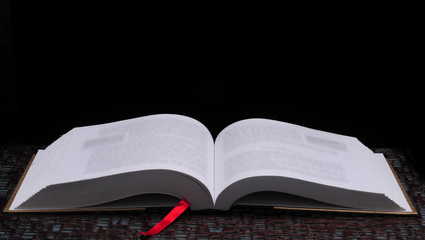 为什么以家人之名张新成是特别出演 张新成为什么特别出演