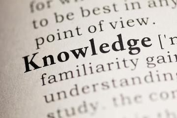 756火车南阳到洛阳中间有多少站