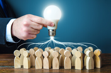 2013年黑龙江省各地市最低生活保障费是多少 黑龙江省2013年高考分数线