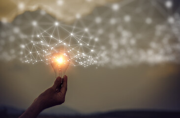 谁知道65岁退休是真的吗