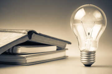 女主叫江黛云的穿越小说 江黛云陆时逸穿越小说